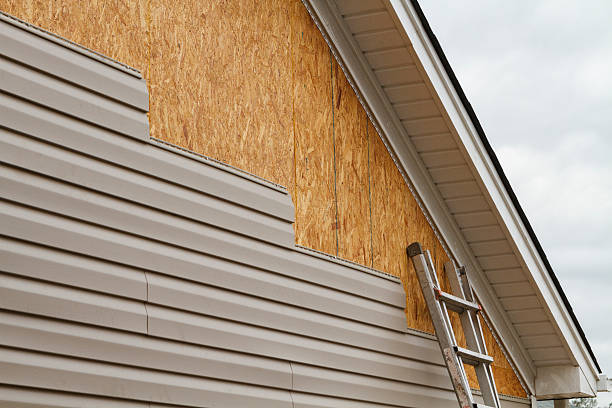 24/7 Emergency Storm Damage Siding Repair experts in Haymarket, VA